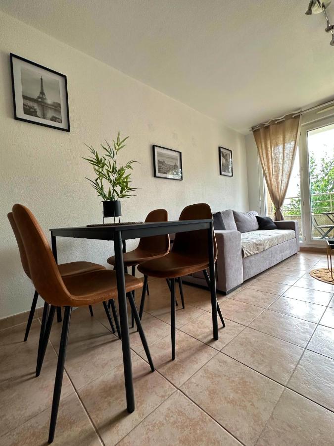 شقة Evasion Feerique - 10Min Disney 30Mn Paris مونتِفرا المظهر الخارجي الصورة